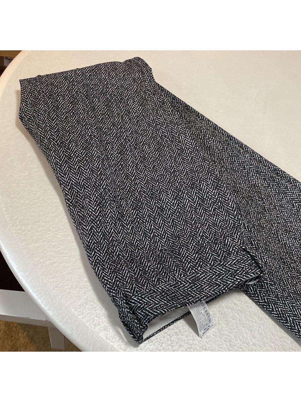 ZARA STRAIGHT LEG HERRINGBONE PANTS
WHITE BLACK SZ L - Picture 11 of 13